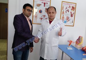 Asian-Medical-Institute-doctor-with-vikram-lahotiya